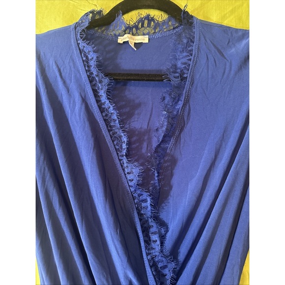 Charlotte Russe Y2K Romper Blue Long Sleeve Shorts Lace Detail Plunge Neckline M - Picture 2 of 5